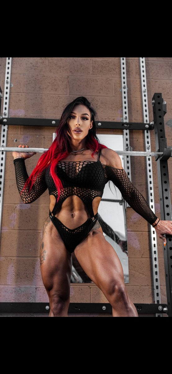 KAYLA ROSSI tweet media