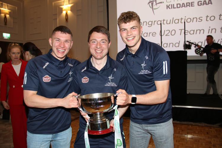 Coláiste Cois Life tweet media