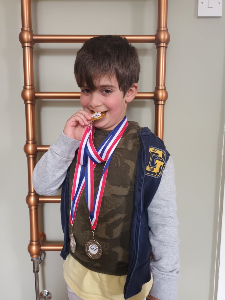 Happy day at #doncastergymnasticsacademy for Leo's first competition🤸