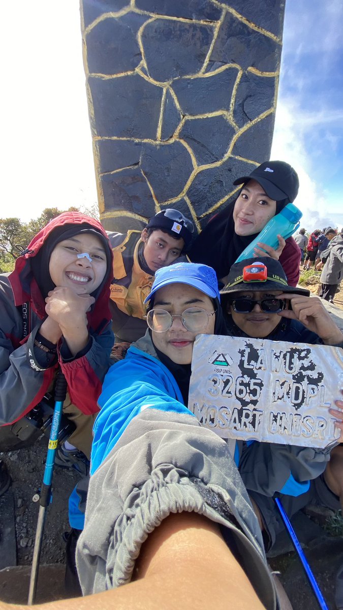kuemaniis's tweet photo. lupa blm nitip foto ini di tw https://t.co/Pr5hXrkobP