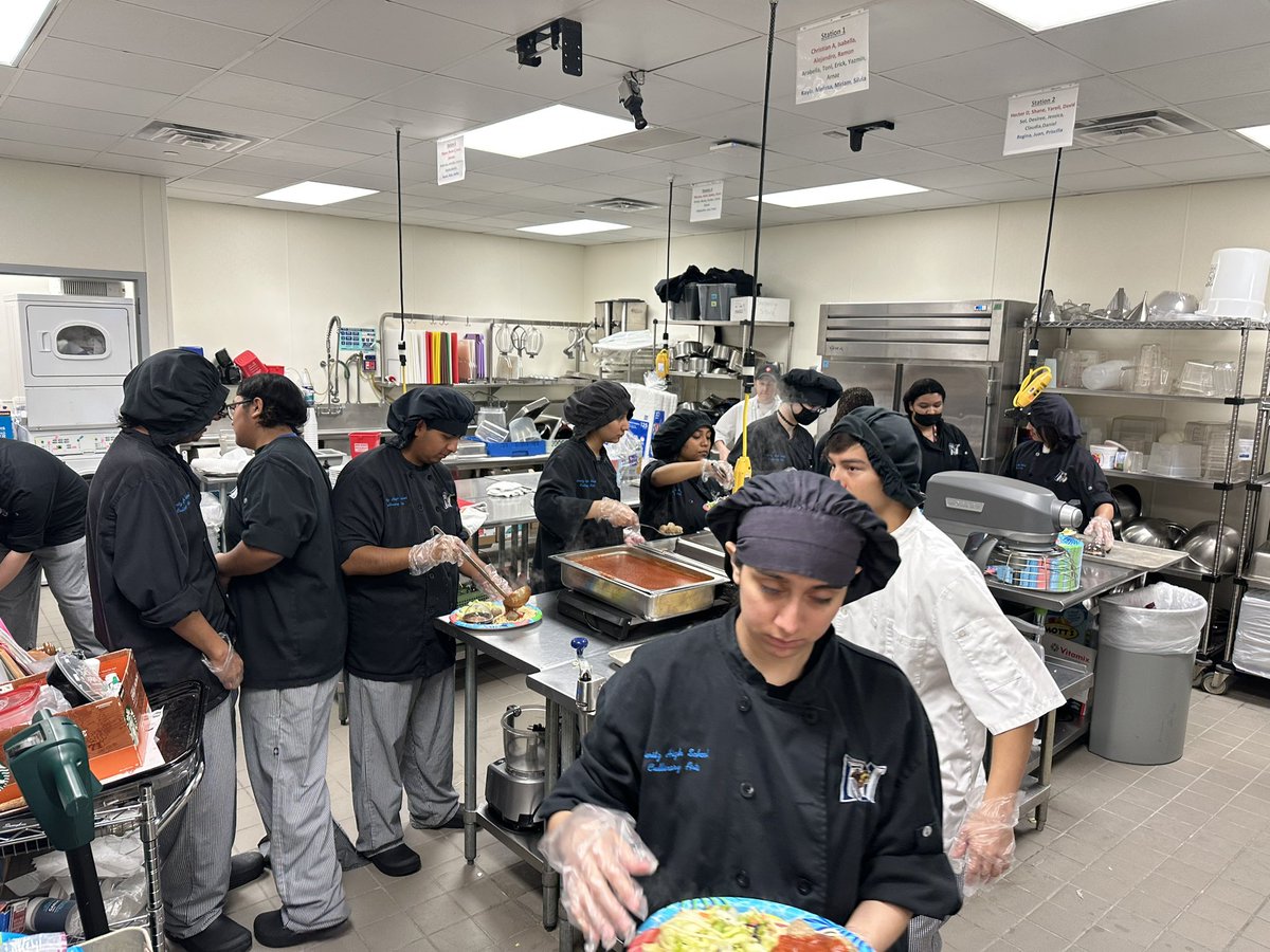 Nimitz Culinary tweet media