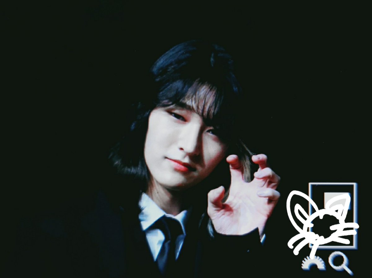 JunjiHourly's tweet photo. [#Junji #OnlyOneOf #준지 #온리원오브] https://t.co/AzvylhFPTa