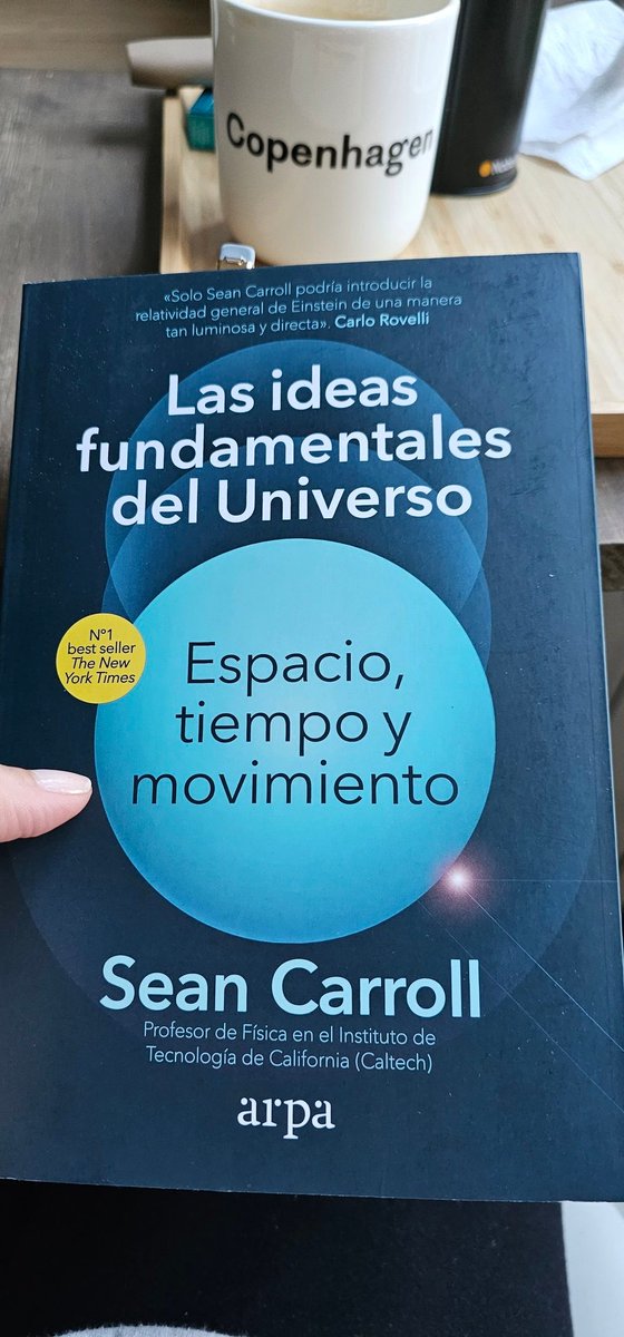 Eln_Africa's tweet photo. Pues ahora le toca el turno a #SeanCarroll
A ver si entie do algo o he de abandonar desesperada 😅 https://t.co/nWyeJj9m3Q