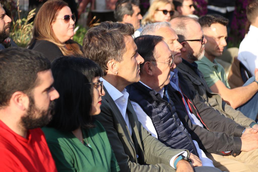 SanGomezLopez's tweet photo. Además, pondremos en marcha un nuevo plan de infraestructuras deportivas que abarcará toda ciudad y que contempla crear uno de los circuitos de running más largos de Europa y la segunda pista de atletismo de la ciudad.

València es la ciudad del running 💪

#SandraGómezAlcaldesa https://t.co/k257u23Uoy