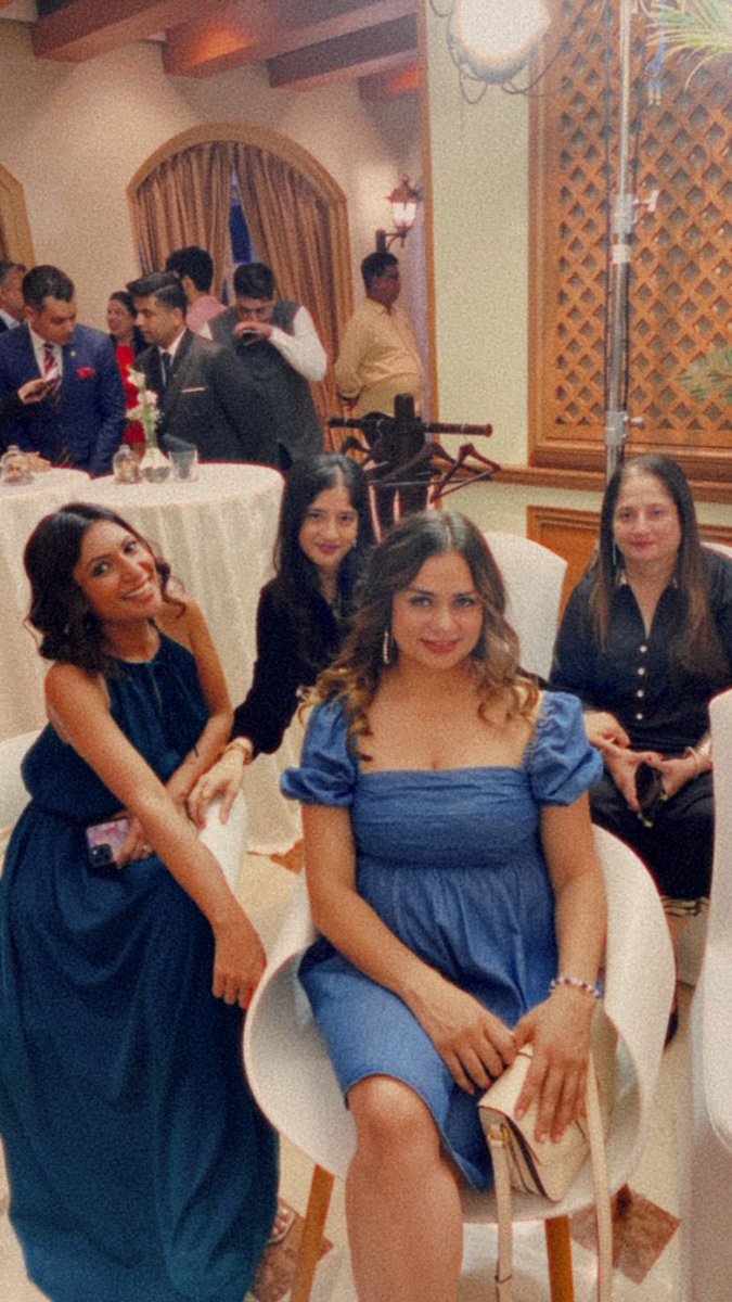 RT <a href="/maliniagarwal/">Malini Agarwal</a>: Congratulations <a href="/gaurikhan/">Gauri Khan</a> on your new book! Such lovely company with <a href="/AnmolMalikK/">Anmol Malik</a> too 🎶💞
<a href="/PenguinIndia/">Penguin India</a> <a href="/TajLandsEnd/">Taj Lands End</a> <a href="/HSBC_IN/">HSBC India</a> <a href="/HSBC/">HSBC</a> <a href="/iamsrk/">Shah Rukh Khan</a> 
#TajLandsEnd 
#MyLifeInDesignByGauriKhan
#BookLaunchByGauriKhan
#TheChambers
#Rendezvous