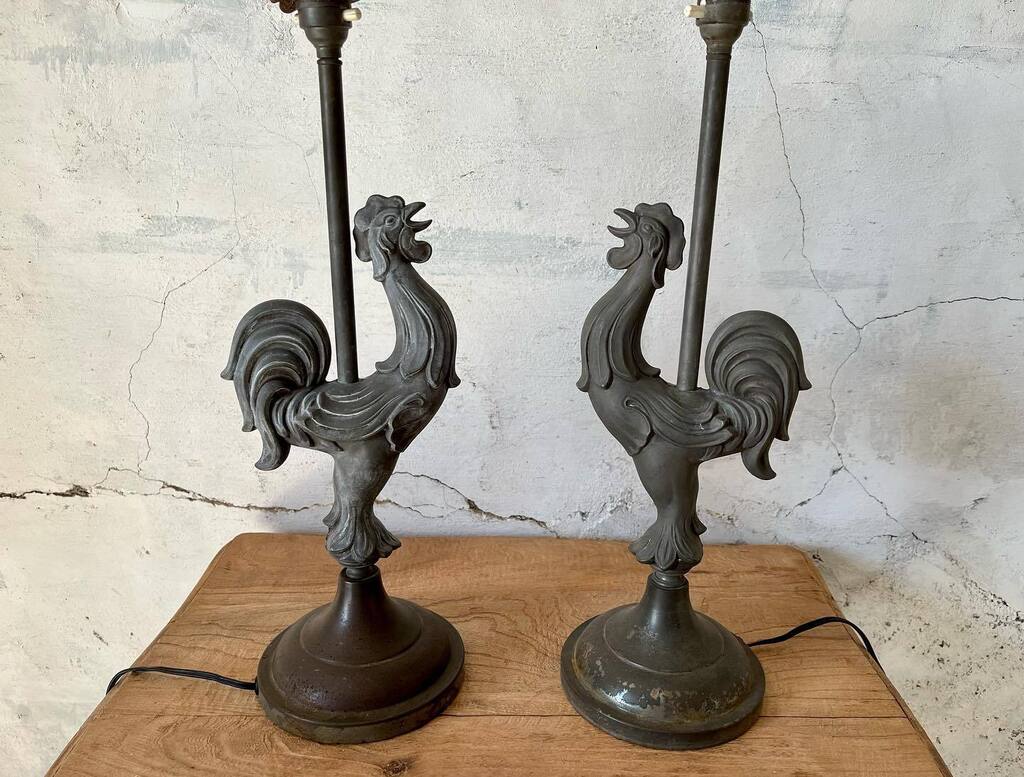 Something to crow about ! 

Pair of zinc rooster lamps.
Rewired and PAT tested to UK standards.

Available to view in our showrooms and online !

•
•
•

#tablelamp #pairoftablelamps #zinc #roosters #decorativelighting #cockadoodledoo #ADPSantiques #t… instagr.am/p/CsRlUDuoPT1/