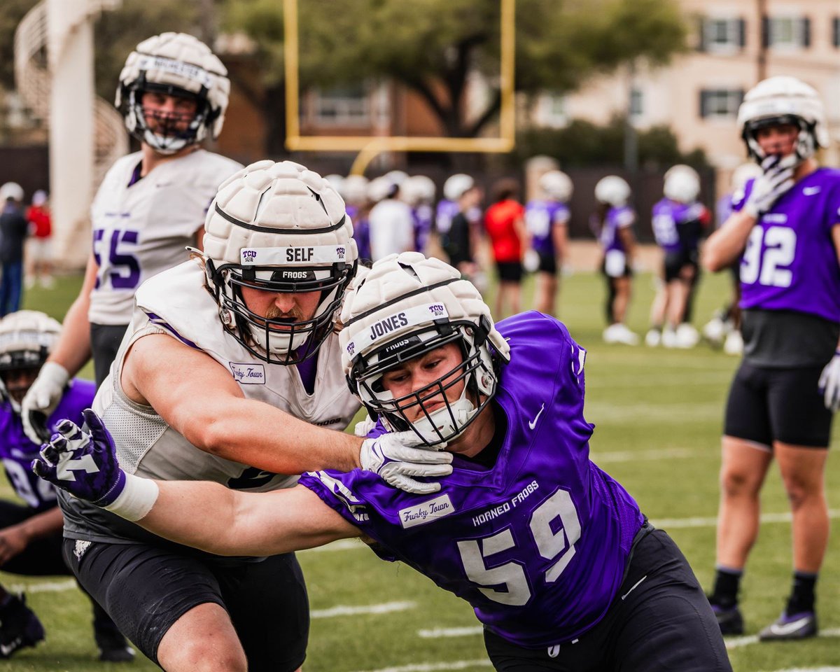 Spring Practice #frogs #gofrogs #tcu #tcufootball <a href="/TCUFootball/">TCU Football</a> <a href="/BrenhamFootball/">Brenham Cub Football</a>