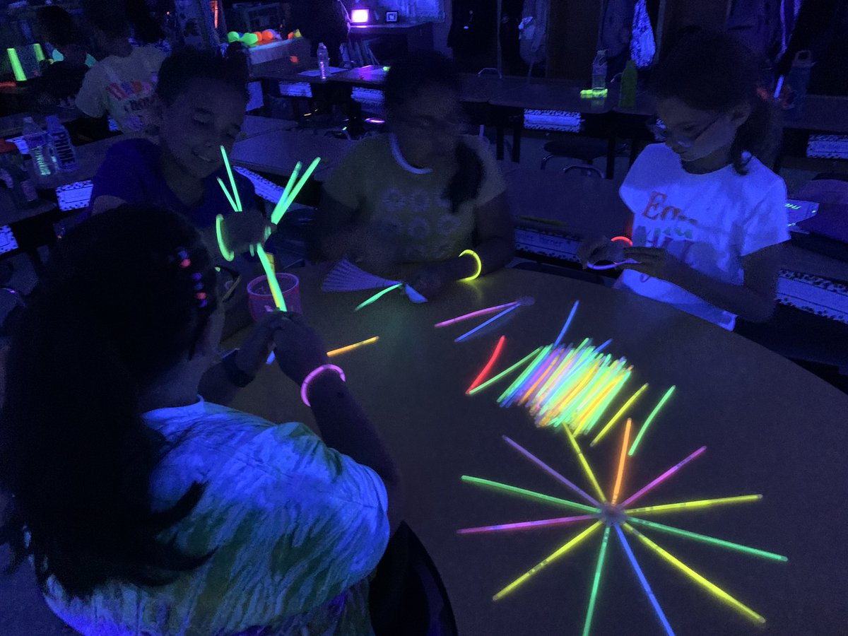 “Even though you have to go, MRI taught you to Glow.” 5th grade Glow Day in Mrs. Casto’s and Mrs. Clay’s classes was a huge success. <a href="/BerkCoSchoolsWV/">Berkeley Co. Schools</a>