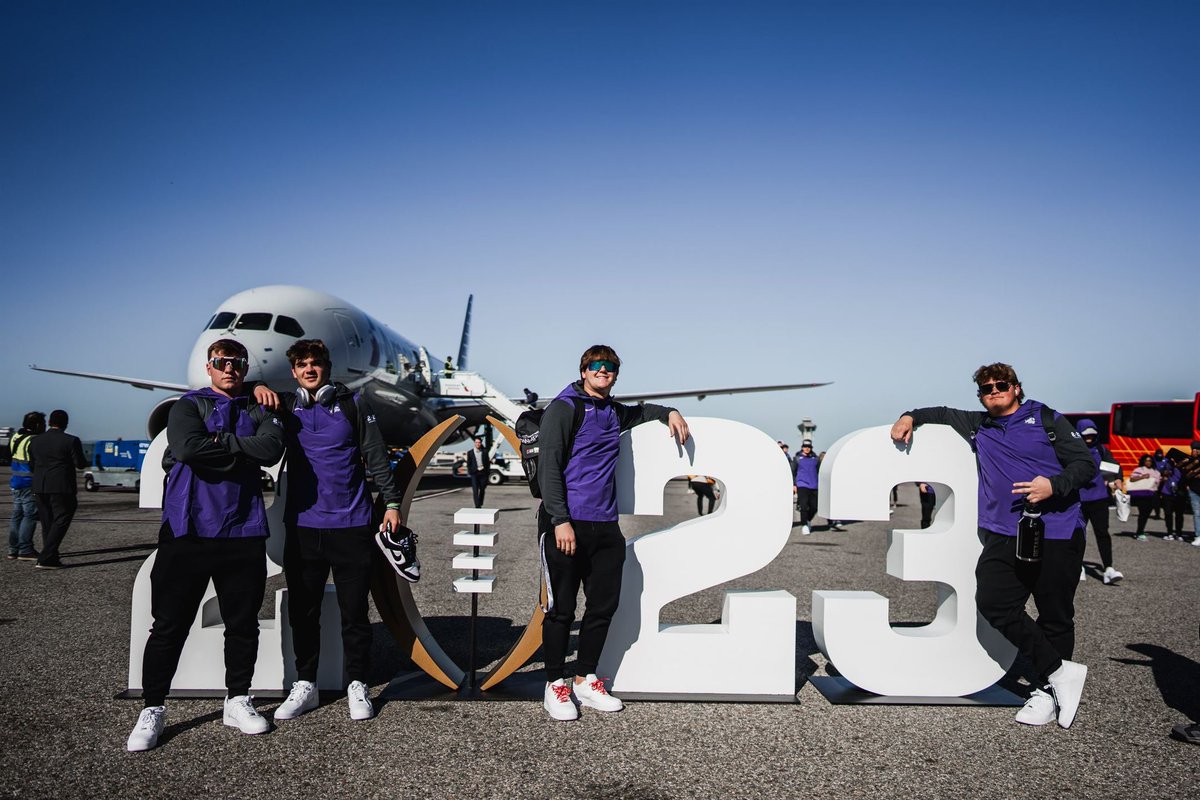 Blake Jones tweet media