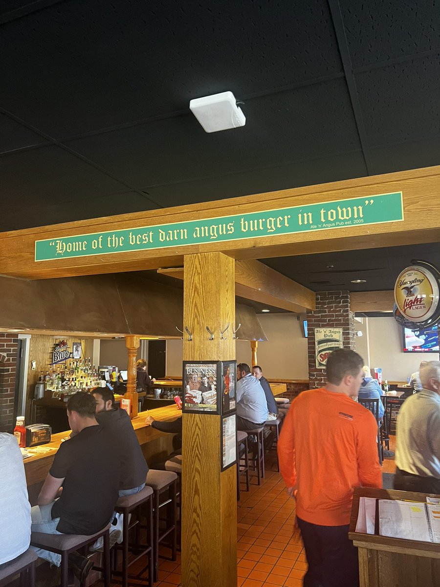 📍 Ale ‘n’ Angus Pub, Syracuse NY 

Coming in for Pt. 3 we have the Home of the BEST cheeseburger in New York. Make sure to try the Bacon Grilled Cheese Burger and I promise you won’t be disappointed. Thank you for the great food and great service <a href="/ALEnANGUSPUB/">Ale n Angus Pub</a> #Cuse #food 🍔🍴