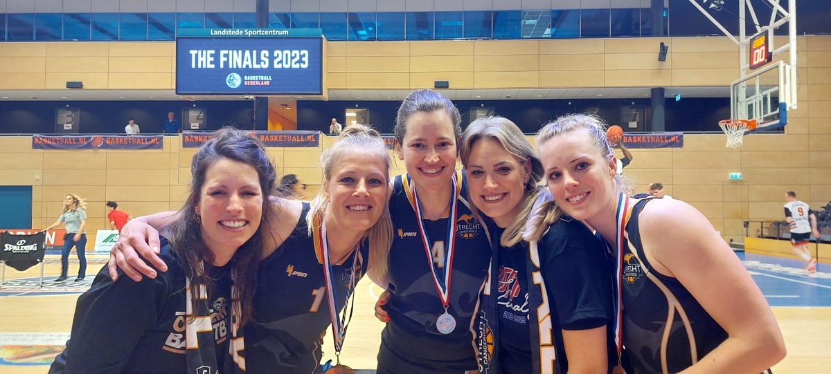 Simone Volmer tweet media