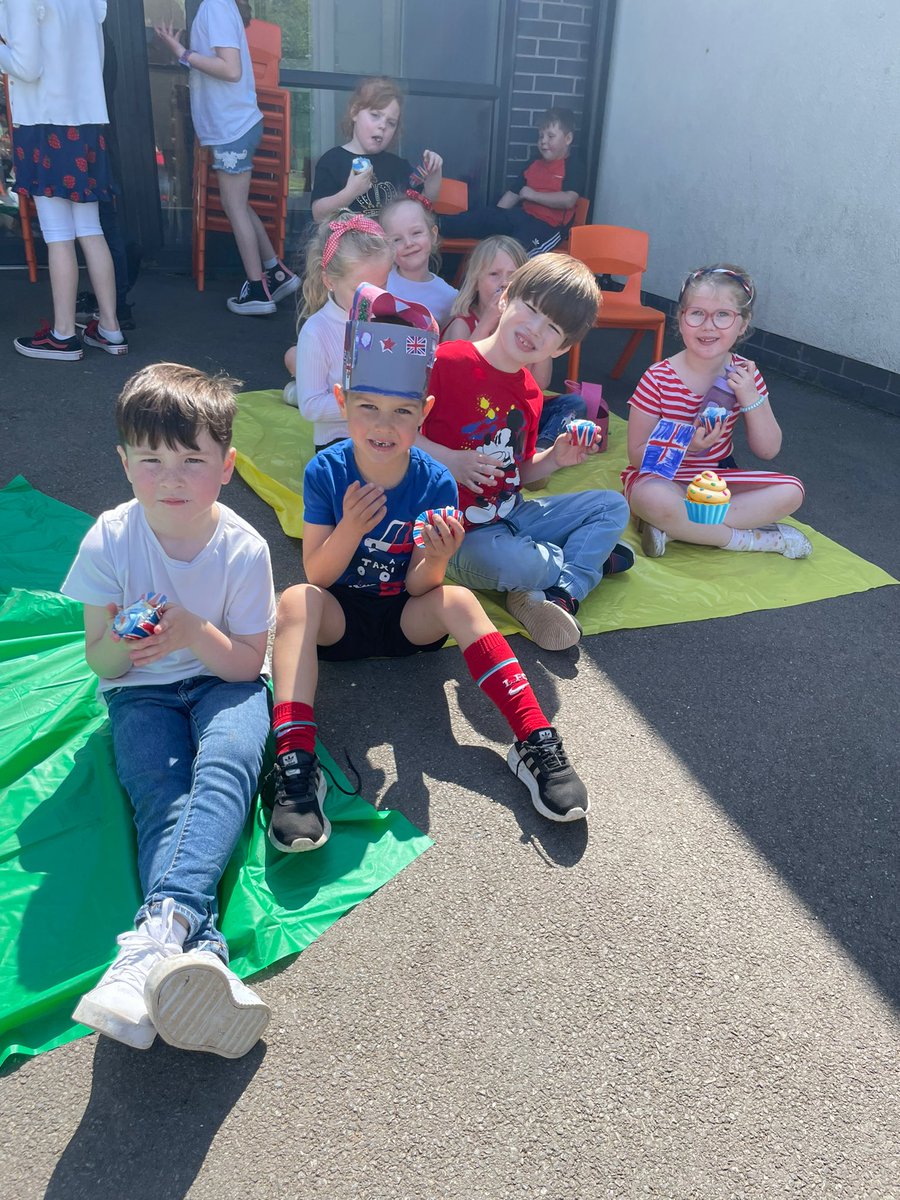 Y1 HighStPrimary tweet media