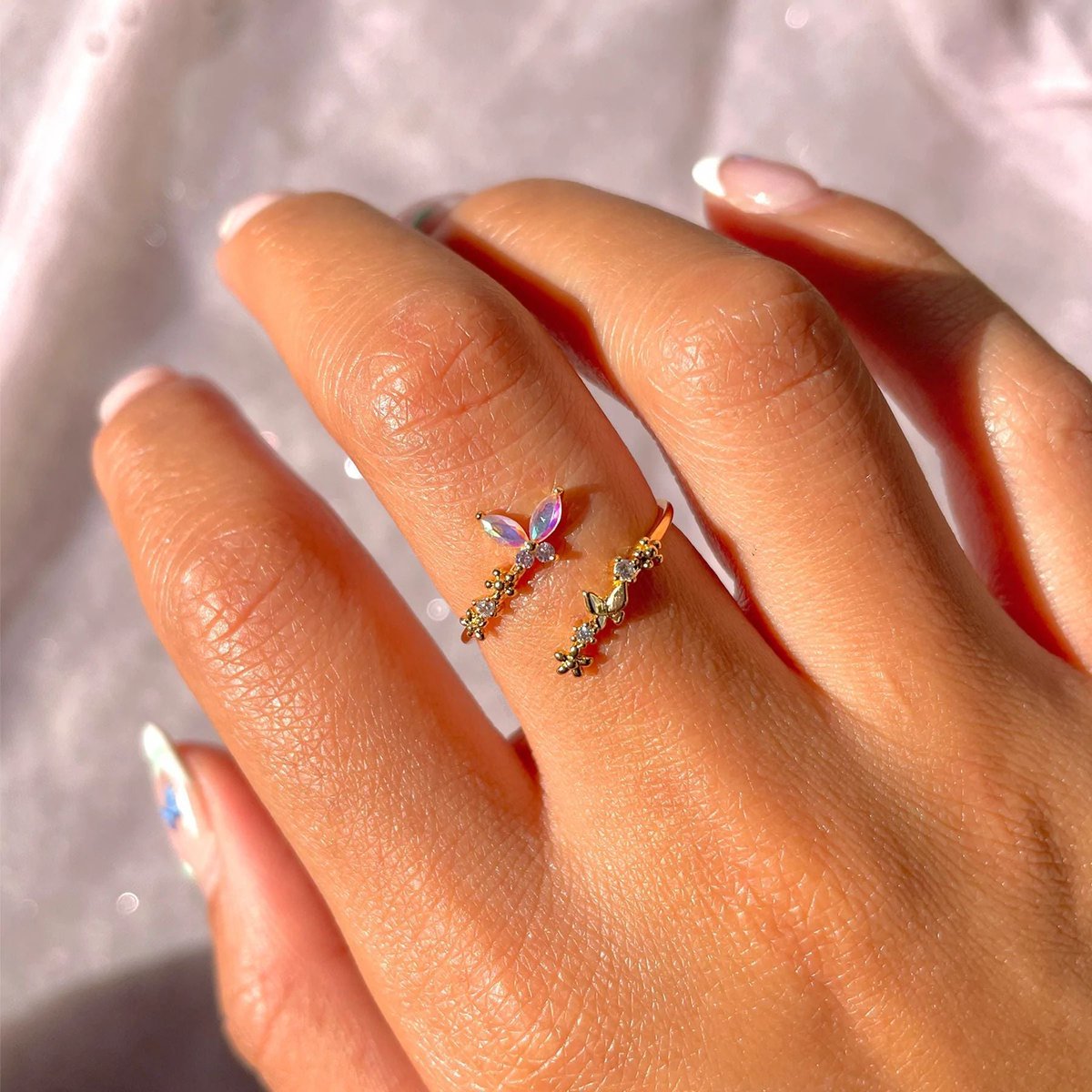 Butterfly ring