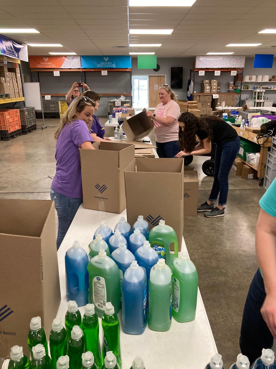 AtlassInsurance's tweet photo. Our Kansas City office recently volunteered with @GivingtheBasics – a non-profit organization whose mission is to restore hope and dignity through procuring and providing basic hygiene items. 
#givingback #riskstrategiesfamily #servefirst https://t.co/xFNOPbUDVv