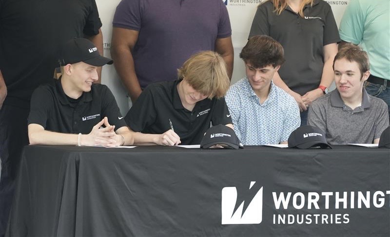 Congratulations to the newest Worthington Workforce Experience (WWE) graduates! Over the past four months, these students have trained in our facilities gaining classroom experience and on-the-job training in manufacturing through the WWE program.

#LifeatWorthington