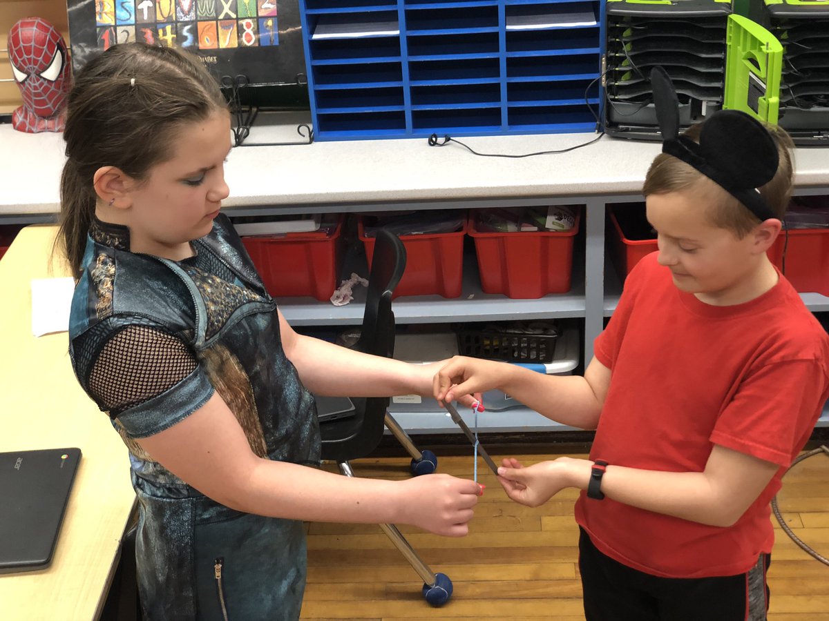 MrKSDyck's tweet image. Grade 5s @PortWellerPS reviewed many forms of #Energy including #ElasticEnergy and categorized energy as either #Potential or #Kinetic energy. We also learned about the law of #ConservationOfEnergy and noticed how energy can be #Transformed. #Science