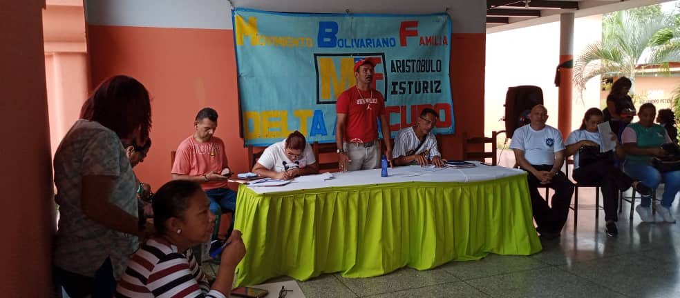 Cdcepsj2023's tweet photo. Realizado el I Congreso Pedagógico del MBF en la E.P.B Alejandro Petión del @Cdcepsj2023 la familia y su rol fundamental en la sociedad actual el docente en su integración @NicolasMaduro @_LaAvanzadora @GobLizeta @laya_florvidia @Zonaeducadelor1 https://t.co/Qf0n4u9bWy