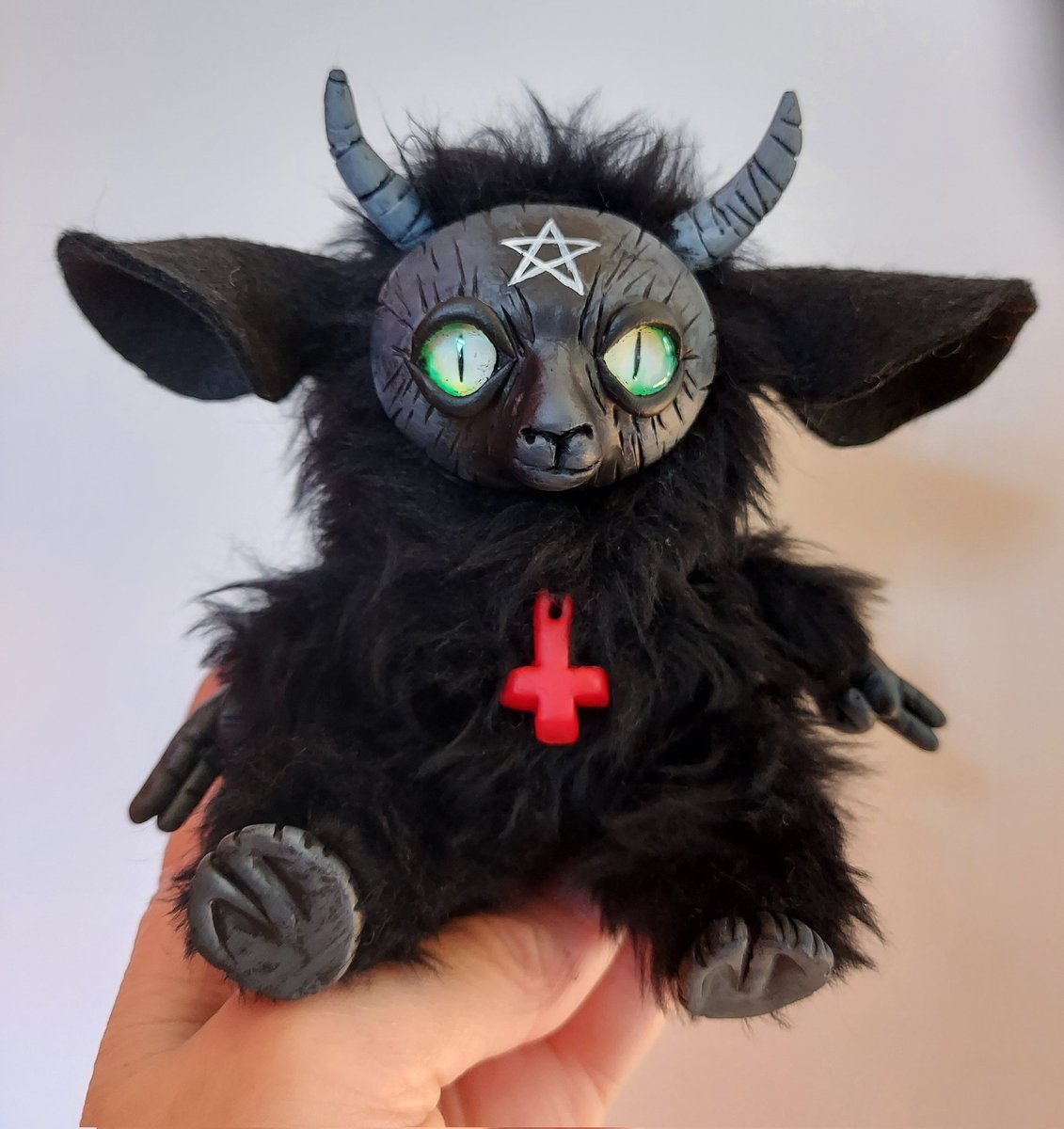 Pabloonas's tweet photo. Baby Baphomet available to adopt from my Etsy shop 🖤 
https://t.co/NeO0GNWFah https://t.co/KCKO5O1wgt