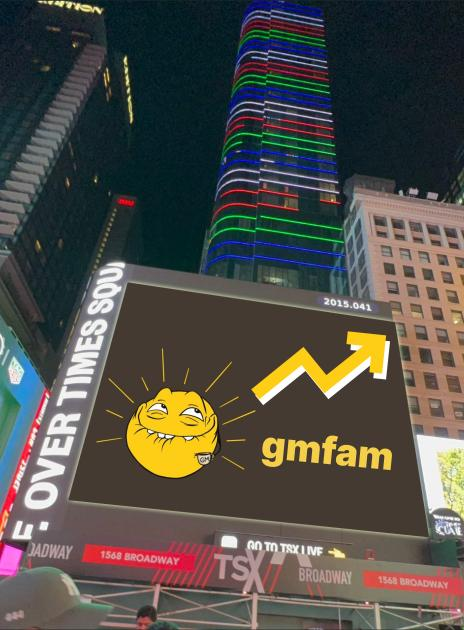 GMfam_ily's tweet photo. $GMFAM vibes are up only

meme credit @Mergendary https://t.co/4m4BSfmS99