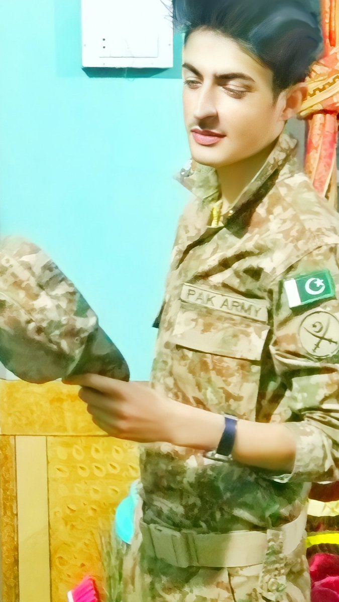 Behind every successful person, there's a lot of unsuccessful years.

#pakarmylover
#i_uba1d
#success