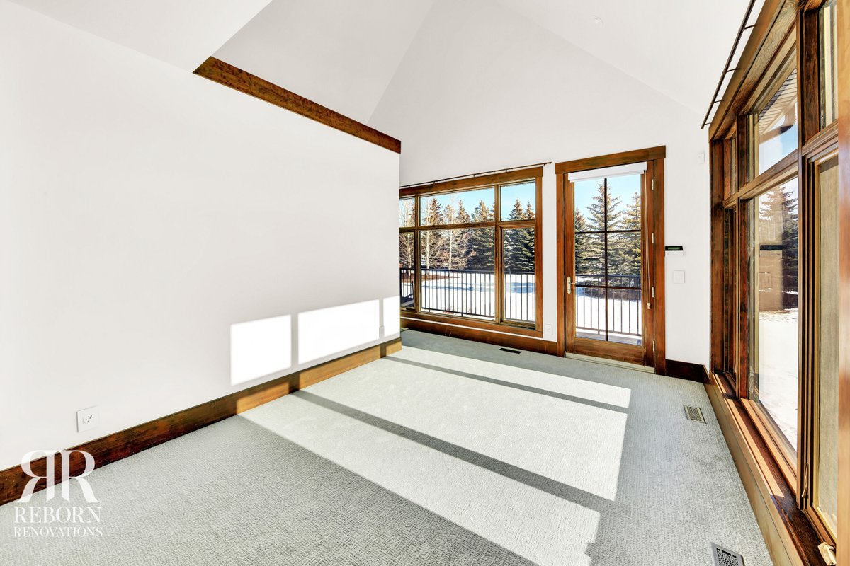 RenosReborn's tweet photo. SPRINGBANK // The master bedroom in Springbank

https://t.co/GBrZmBtwR1

#masterbedroom #ensuite #homerenovation #bathroomrenovation #renovationproject #homeimprovement #diy #yyc #yychomes #yyclife #calgary #calgaryhomes #design #newhome #calgarybusiness #newhome #interiordesign https://t.co/RRLzyFKu7k