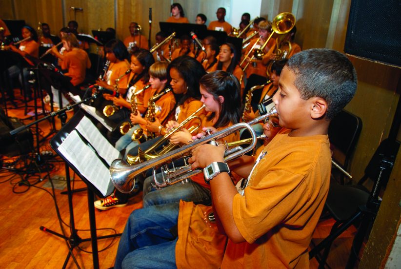 There's still time to register for a spot to learn from the best music instructors in the best music city in the world! 🌎

More info at louisarmstrongjazzcamp.com

#satchmojazzcamp