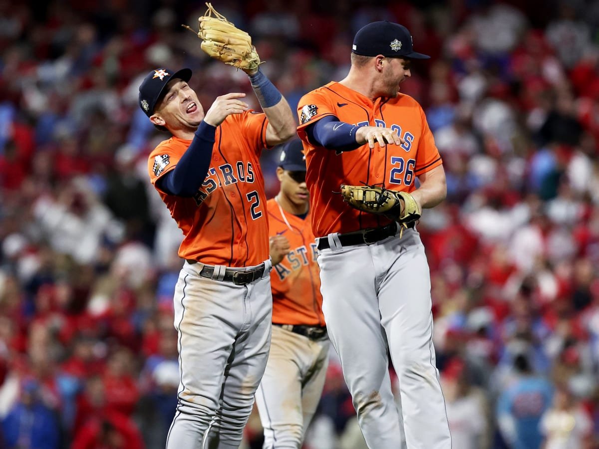 TheAstrosLocker's tweet photo. The Astros won the Trey Mancini trade no matter what the stats say last year or in the future. The game saving play in game 5 is all I needed from that man. Welcome back, champ. https://t.co/Ay3pTl7LGY