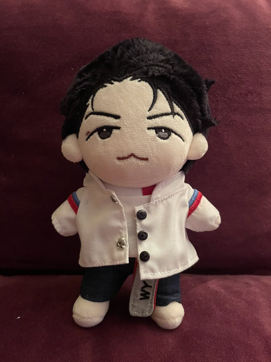 Eazal_2PM's tweet photo. Finally this cutie pie arrived home today. Thanks so much @Neko_Youngboy for making such a nice doll and @France2pm for the GO.

#WOOYOUNG #WooyoungDoll https://t.co/kUZAckL4GS