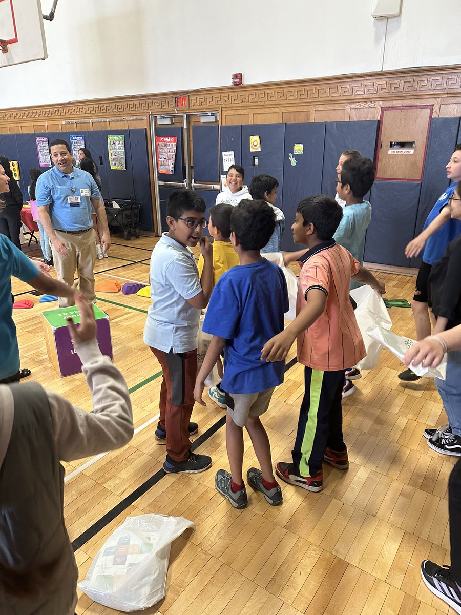 Mrs. Napolitano (@mrsnapolitano_) on Twitter photo Thank you <a href="/NorthwellHealth/">Northwell Health</a> for this informative and engaging health fair. The students had a great time and left with some really valuable information! #proud2bnhpgcp <a href="/teamhillside/">HillsideGradeSchool</a> <a href="/NHPGCP/">Dr.JenniferMorrison-Raptis, NHPGCP Superintendent</a> Thank you <a href="/NorthwellHealth/">Northwell Health</a> for this informative and engaging health fair. The students had a great time and left with some really valuable information! #proud2bnhpgcp <a href="/teamhillside/">HillsideGradeSchool</a> <a href="/NHPGCP/">Dr.JenniferMorrison-Raptis, NHPGCP Superintendent</a>