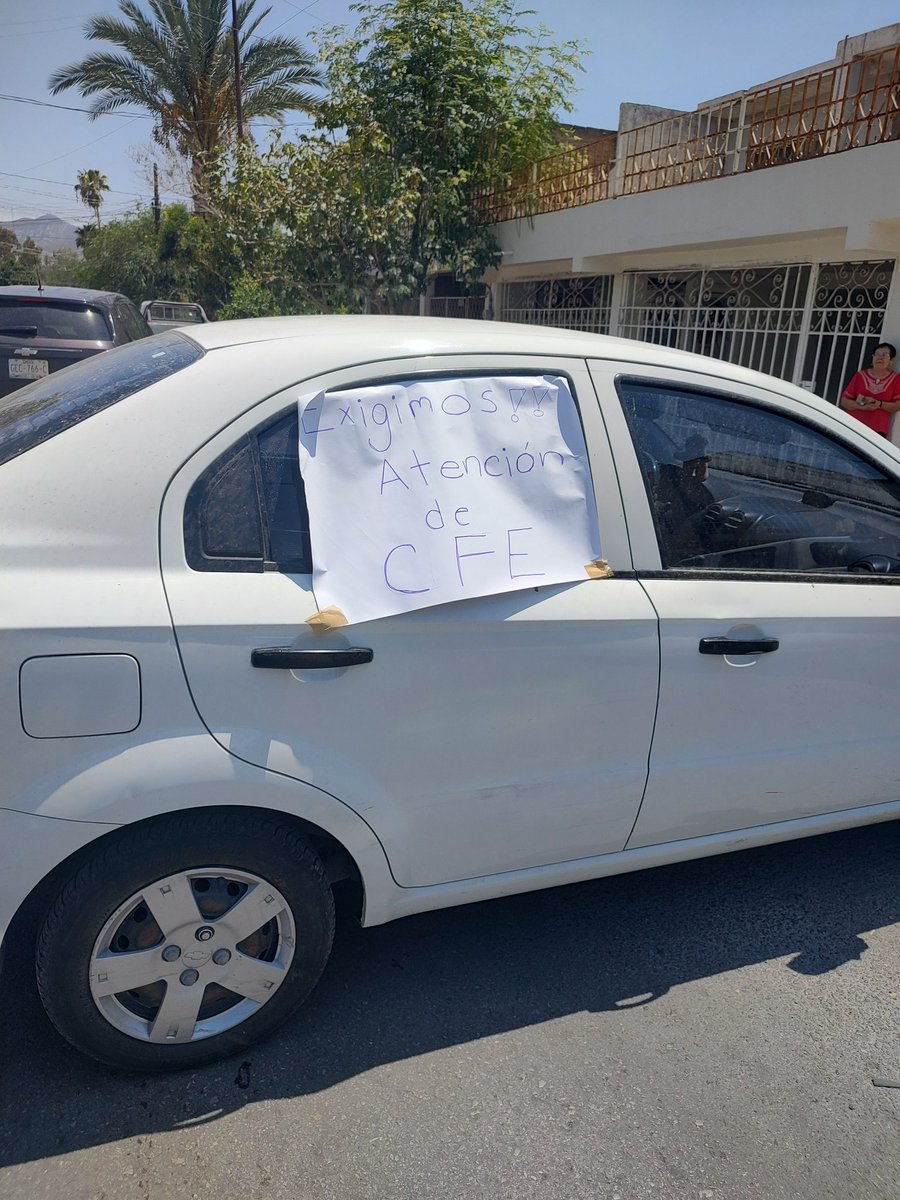 chesar83's tweet photo. @CFE_Contigo @CFEmx nos tiene sin luz y un pésimo servicio desde hace meses, aparatos y electrodomésticos dañados y no se hacen responsables. Ojo aquí @Profeco @torreon https://t.co/DWFcVx1zNn