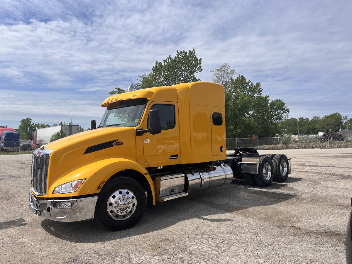SteveSeeler's tweet photo. One of a couple new toys that are arriving at Seeler Industries. https://t.co/UMz4jJdygD