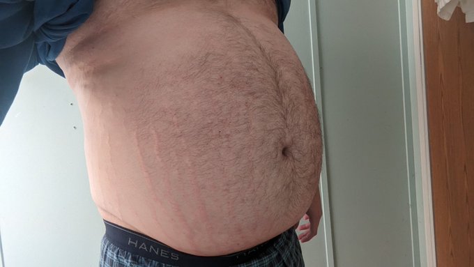 Oops I got big again https://t.co/7w4b2zyPSi