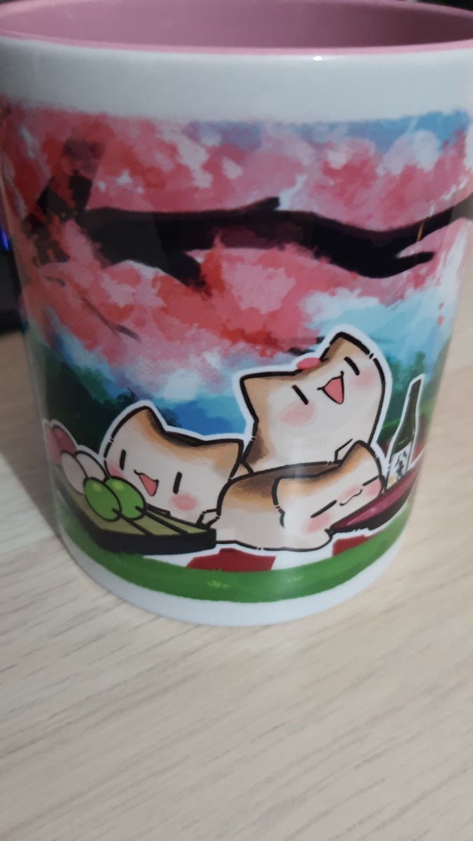 Black_Chaoss's tweet photo. I finally got the rest of my merch! I love the mug 😍❤️ Thank you Shino for the wonderful merch! ❤️❤️❤️ #SpringMinnya2023 https://t.co/ghy3vtJgZV