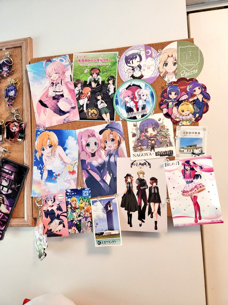 GRUBTHOR's tweet photo. put this up with the postcards and coasters and stuff I got in japan https://t.co/0Pw4LwJPSw