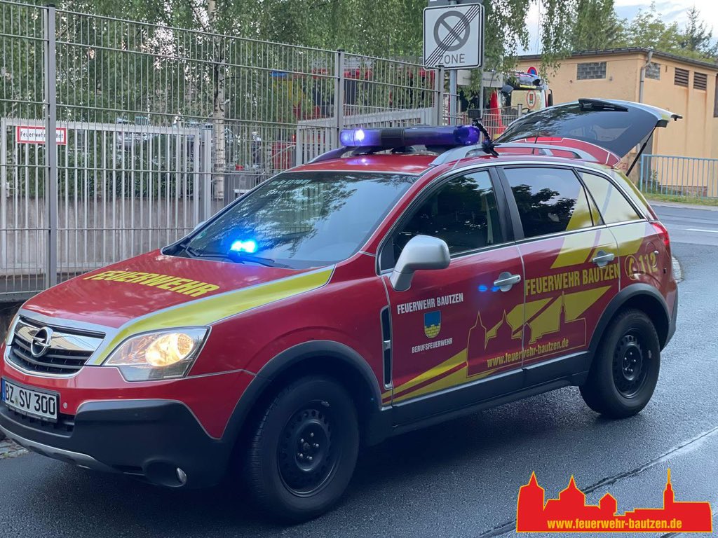 ➕ Brandmeldeanlage ausgelöst ➕ 

15.05.2023, 19.46 Uhr
B2 BMA
TGZ 
Preuschwitzer Straße 
Südvorstadt-Bautzen

Alarmierte Kräfte:
BF Bautzen 
FF Bautzen-Mitte 
Kreisbrandmeister 
OrgLeiter Rettungsdienst 

#imeinsatzfuerbautzen