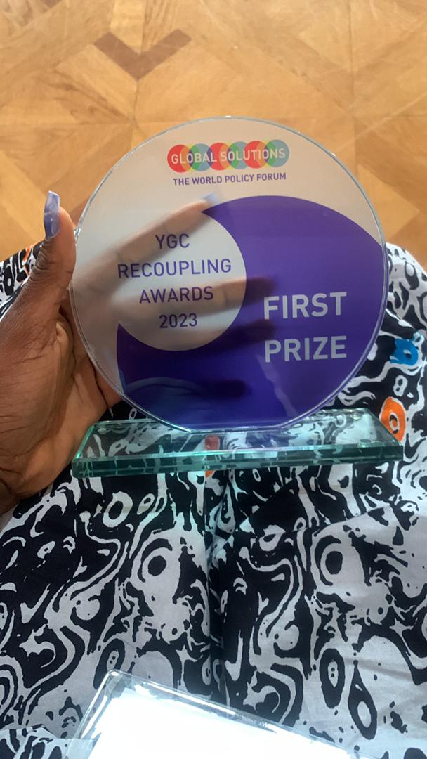 BridgeMerchant's tweet photo. Celebrating another milestone,
Today at the @GSI_YGC Summit 2023 in Berlin, our CEO won the 1st prize for her idea, mission &amp; active involvement to create #change within the #agriculture space in #Africa and the world, while helping to reform policy.

#SheDidIt
#Nigerians https://t.co/Z7J0JpGlvB