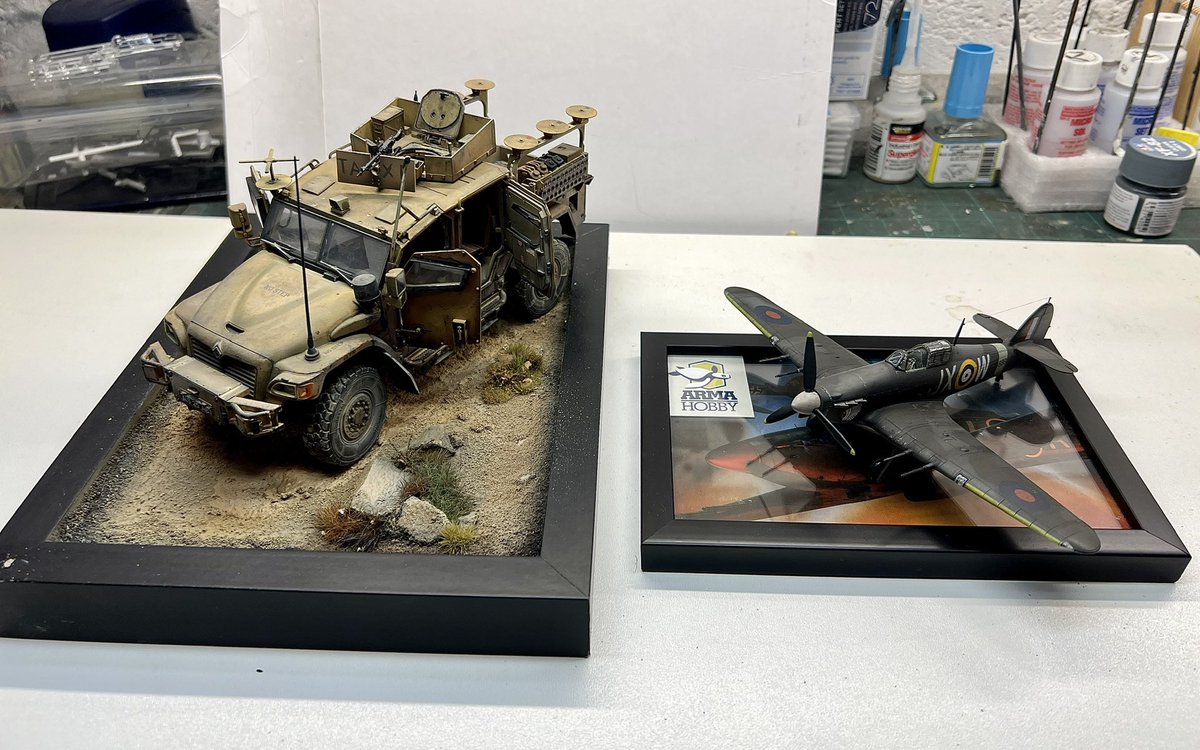 ewin1974's tweet photo. Well already for the British theme club comp . The meng 1/35 British army husky and the arma hobby 1/72 hurricane mk.ii. Wish me luck. @PossePodcast @ArmaHobby @MengModel @IntModCo @SprueThe @FineScale_mag @wonderland_mdls https://t.co/6xbXIpo2mB