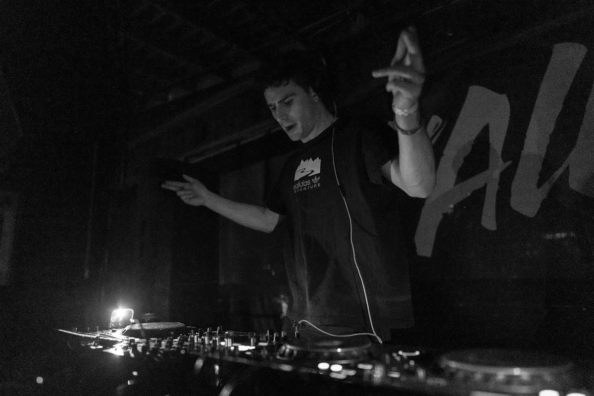 MiNDTAKE tweet media