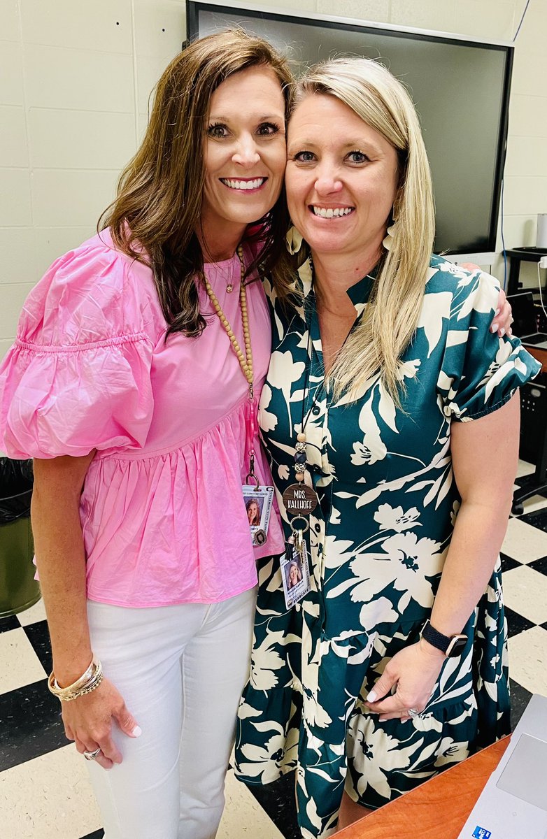 Mrs_Kallhoff's tweet photo. Praise Jesus, I am finished with LETRS! Only some will understand the significance of this certificate! I am so grateful for this wonderful group of ladies who finished strong with me! #LETRS4Life #4yearslater #BestPD https://t.co/fizS5jDP6Z