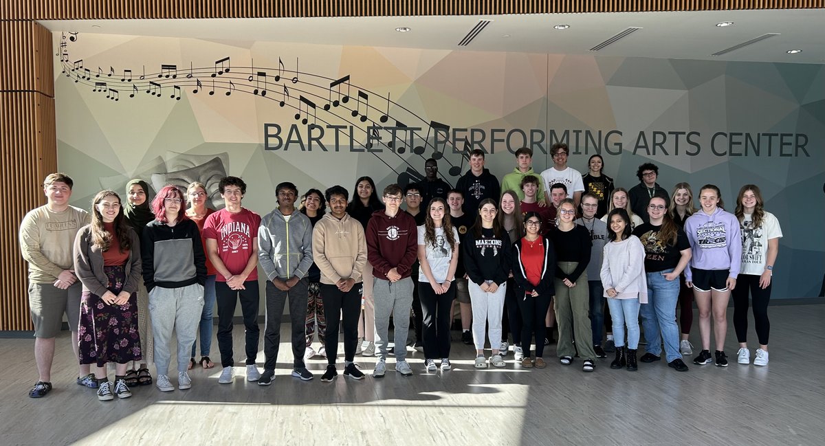 MolineCVSchools's tweet photo. Congrats to the 42 MHS students who were named as 2023 Illinois State Scholars! Read more: 
https://t.co/Anw7GbAM25
#molinepride https://t.co/rgff3QP48t