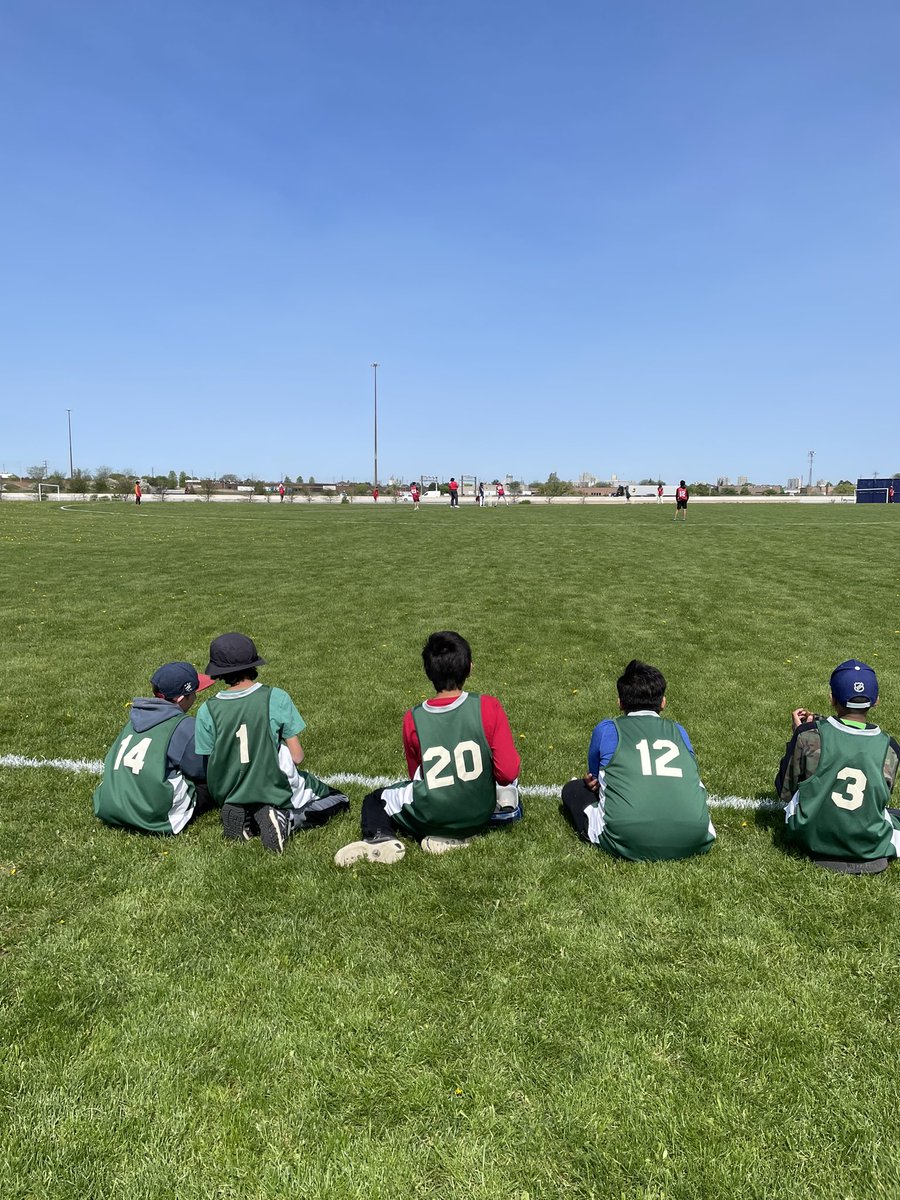 <a href="/AllanAMartinPS/">Allan A. Martin</a> with boys #cricket action today! <a href="/SPESPHEA/">SPESPHEA</a> <a href="/TSMSWolfpack/">TSMS Athletics</a> thanks for organizing!
