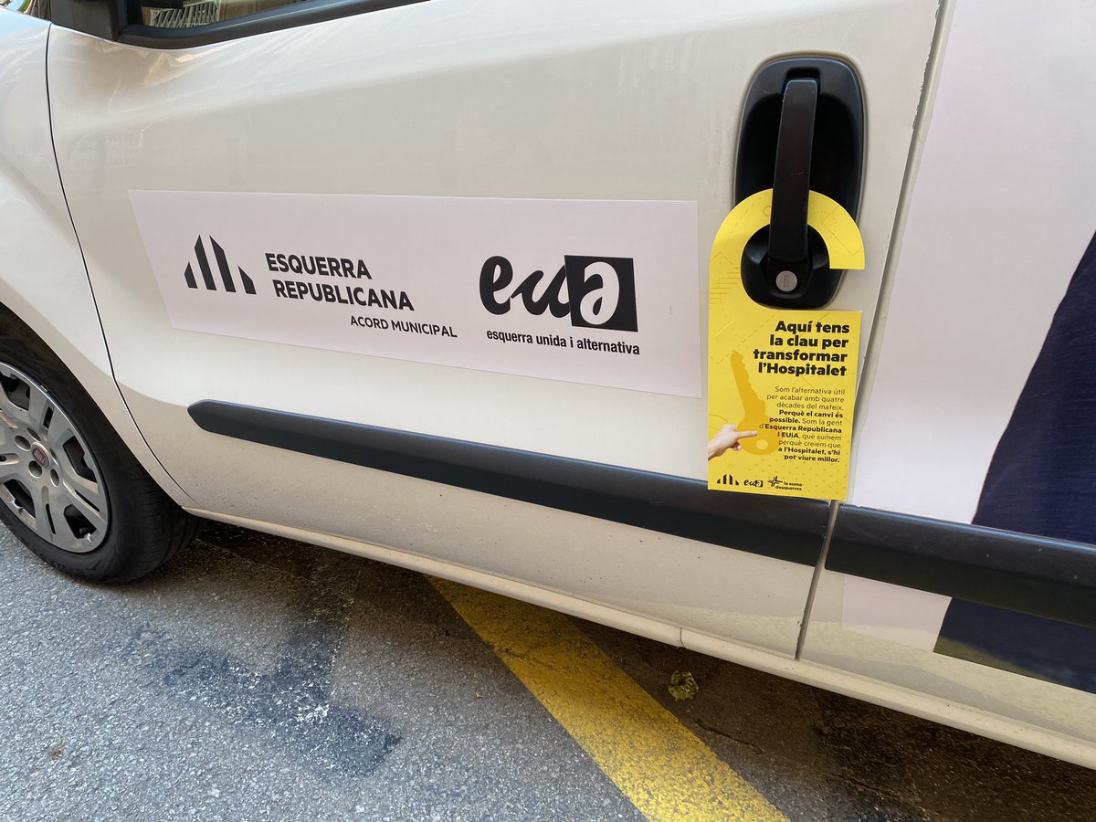 LaJaumeneta's tweet photo. 🚪Avui han picat a la porta de la Jaumeneta i a la de moltes altres cases de la ciutat: la suma d’esquerres encapçalada pel @jaumegraells vol fer possible el canvi a #LHospitalet 

🗳️ El #28M votem pel canvi! https://t.co/VmgBCJsCMS