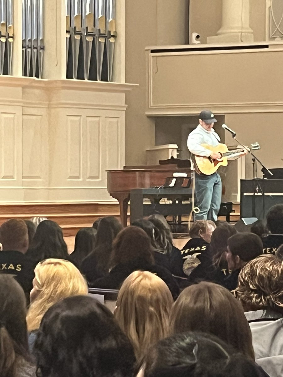 FfaSachse's tweet photo. We could not be more proud of Matt Conyers!!! He took 2nd in the Area 5 FFA Talent Contest today and was AMAZING!!! @SHS_Mustangs https://t.co/Oi1UdGMAEQ
