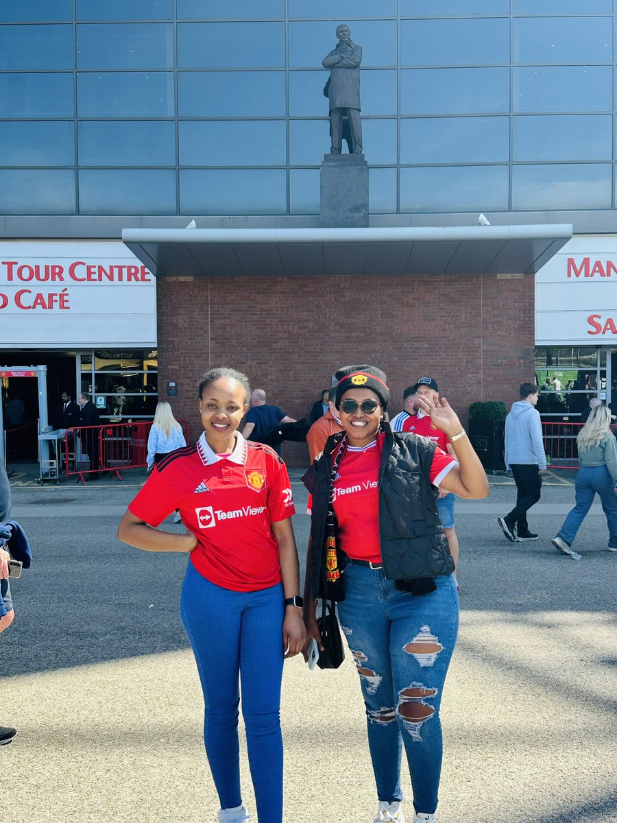 KiconcoBrenda5's tweet photo. Proud Man U fan 
#finestmukiga https://t.co/ZP9eQ0R1vh