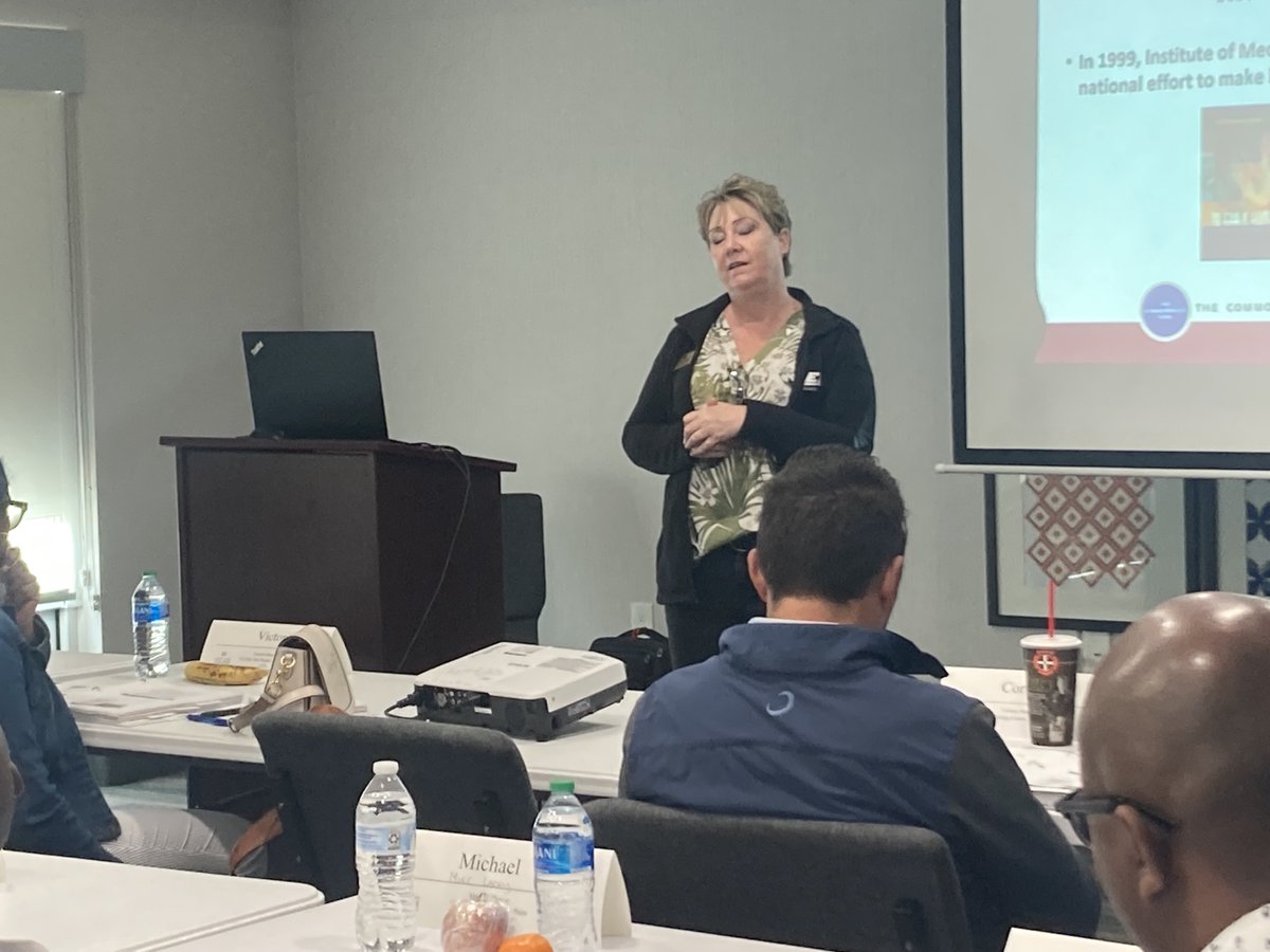 ALMnetwork's tweet photo. This afternoon, Fontaine Sands, DrPH MSN, RN, CIC, professor @eku School of Nursing, shared valuable insights on infection prevention. 🩺💡 Learn more 👉 https://t.co/X8eqjUXqGX. #ALMnetworks #textilecare #InfectionPrevention #linenmanagement https://t.co/6kTmyatyK6