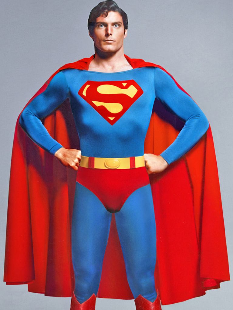 Of course you always need to change the Superman suits and evolve them, but  I think the colors and the simple design from the Donner suit is  perfection. Both Returns and MOS, image size:768x1024