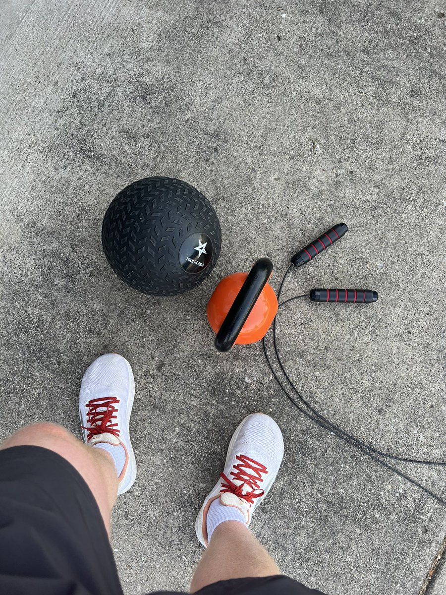 Bronson Marlett tweet media