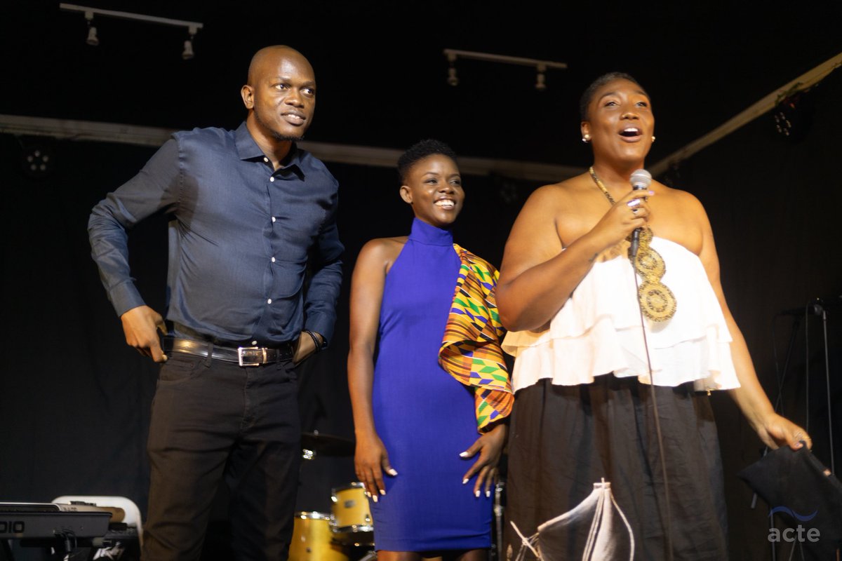 actehaiti's tweet photo. “Chercher dieu côté soleil” spectacle de sortie de Acte de @DavidDuverseau et @NehemieBastien au Vivano ce dimanche 14 mai.

Merci à nos partenaires Institut Français en Haïti et Taptap Send.

Photos : Watson Louissaint 

#theatre #musique #acte #passion #art https://t.co/bMGn3YxZk3