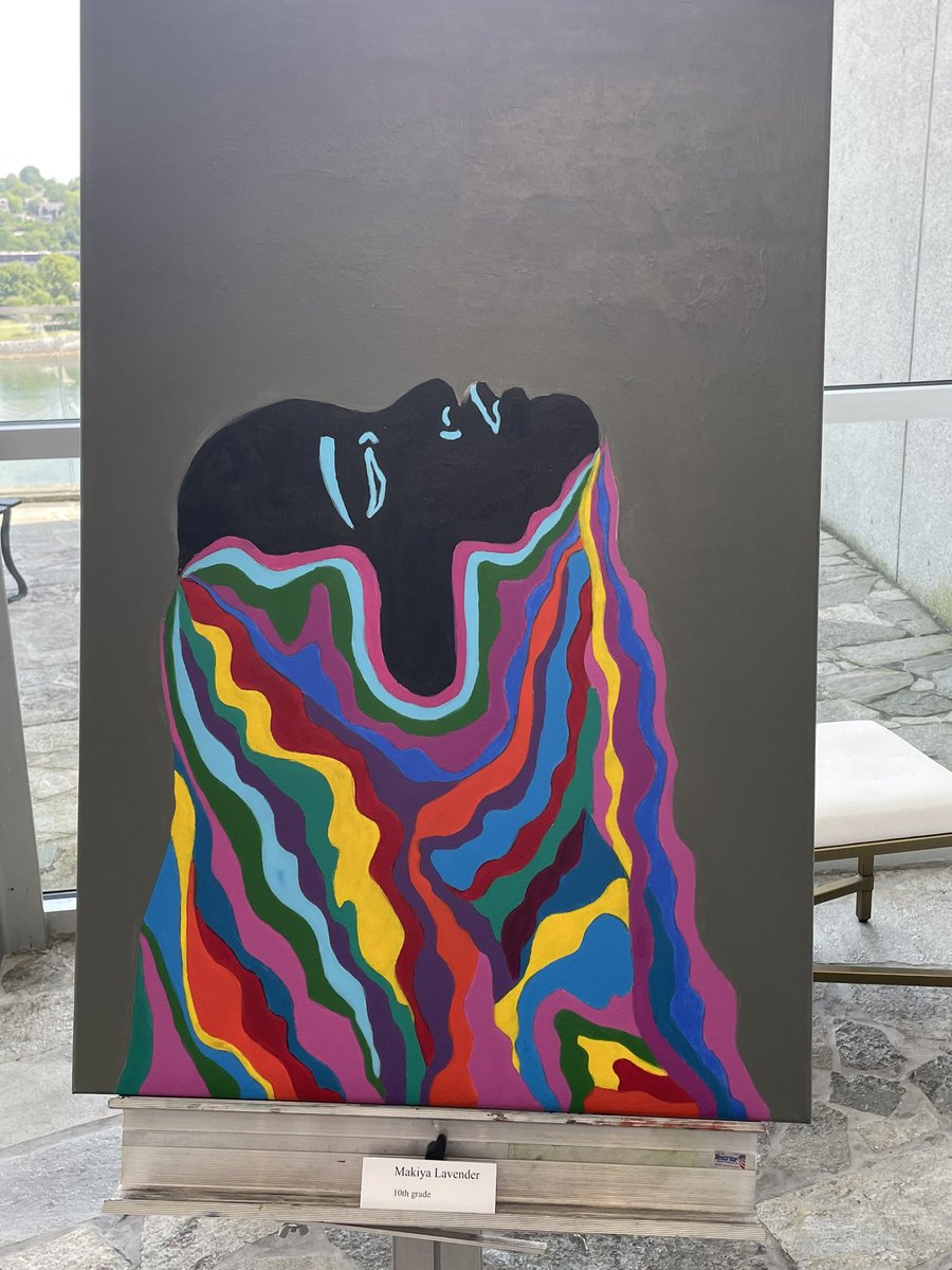 BiomeBaker's tweet photo. Congratulations Mr. Karabetsos and @TynerRams Academy Art Students for an amazing showing of work @HunterMuseum!!!! @TA_FutureReady #Ramily #studentartwork #studentartists https://t.co/16ouhhGZ5W