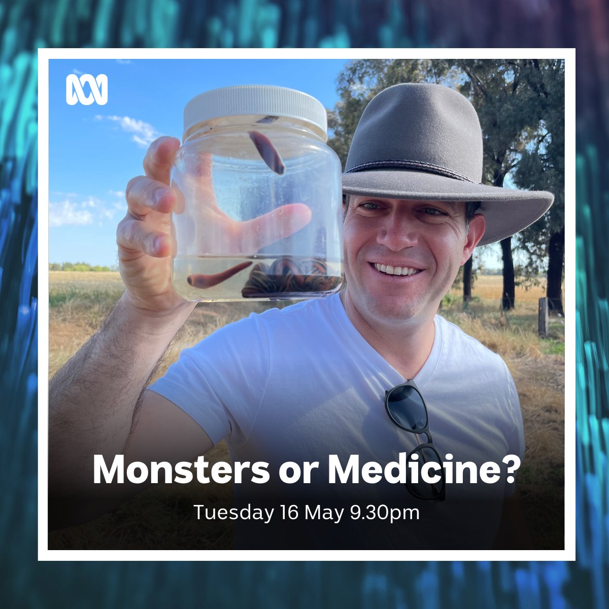 CRC_NA's tweet photo. Tune into #ABCCatalyst tonight to watch Monsters or Medicine? on ABC TV or stream via https://t.co/y0RazTYbsv
Pioneering Australian research supported by the #CRCNA shows parasites might be used to create new medicines.
#NorthernAustralia #Research #Hookworms https://t.co/OZXW2vdXpw